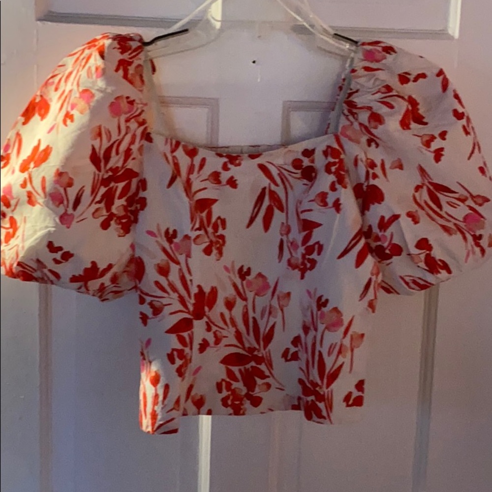 Puffed sleeves corset style crop top size sm